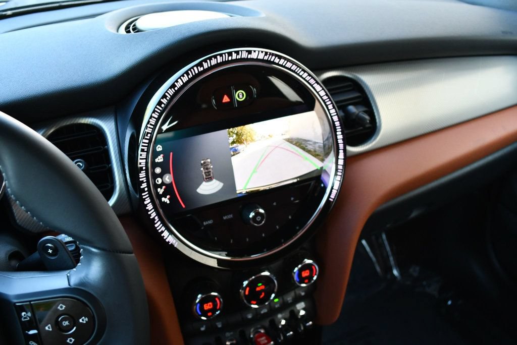 Used 2024 MINI Cooper S w/ Signature Upholstery Package FWD image 66