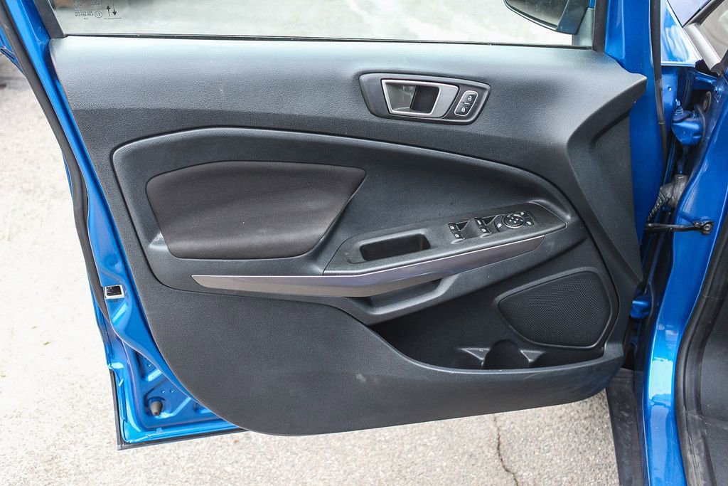 Used 2021 Ford EcoSport SE w/ SE Convenience Package image 26