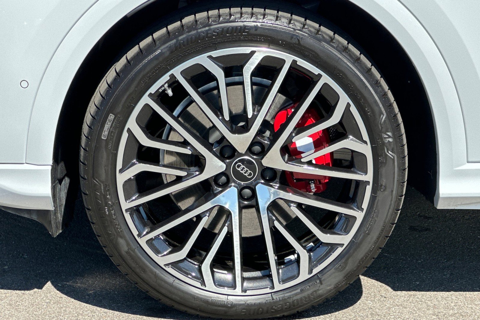 Used 2025 Audi SQ5 Premium Plus image 27