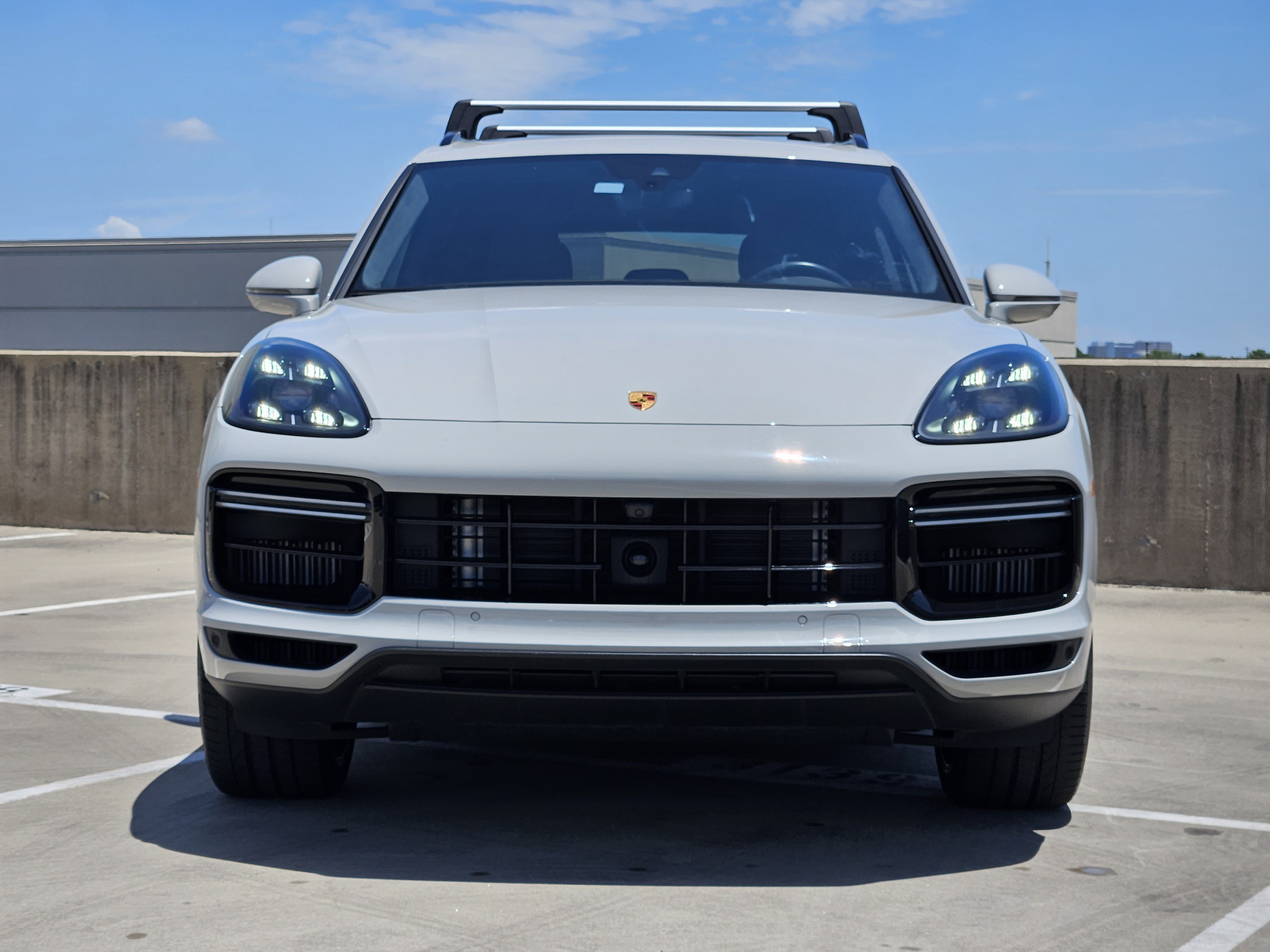 Certified 2023 Porsche Cayenne Turbo S AWD/4WD image 11