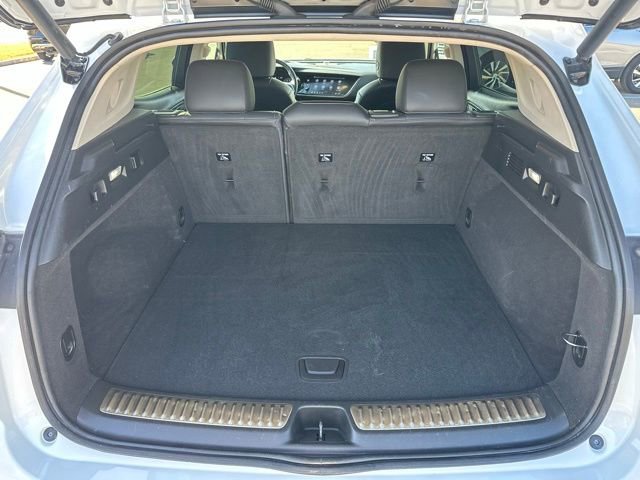 Used 2021 Buick Envision Essence w/ Technology Package I image 17