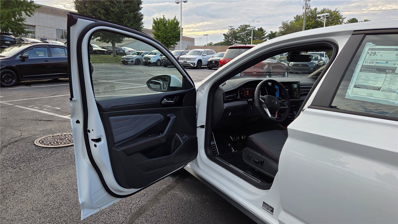 New 2027 Volkswagen Jetta GLI Autobahn FWD image 11