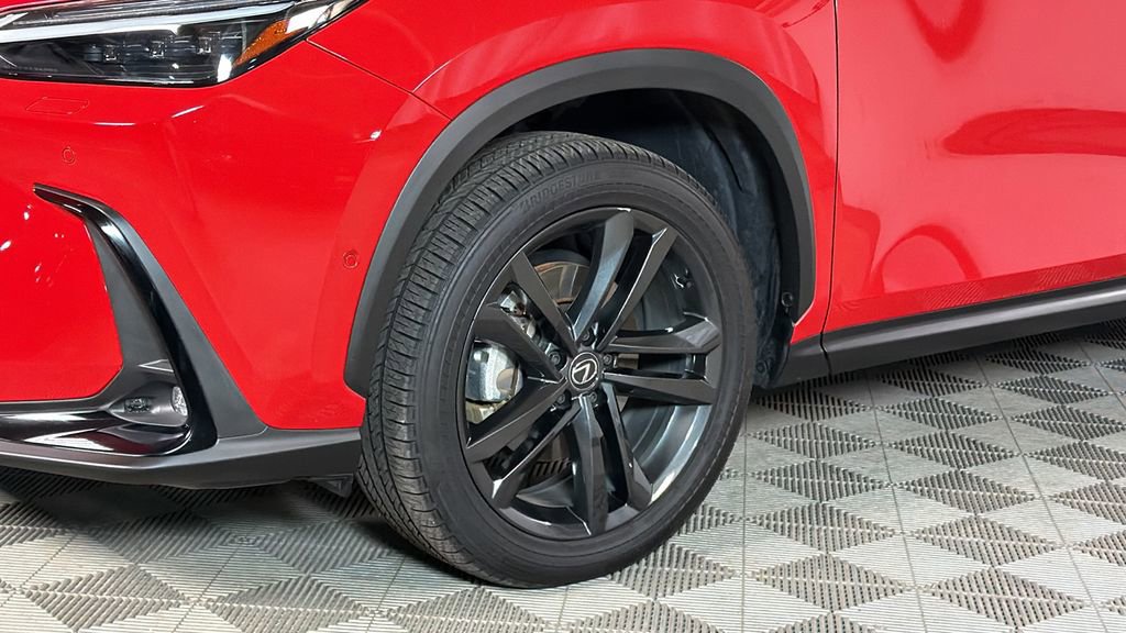 Used 2024 Lexus NX 450h+ 450h+ Luxury image 4