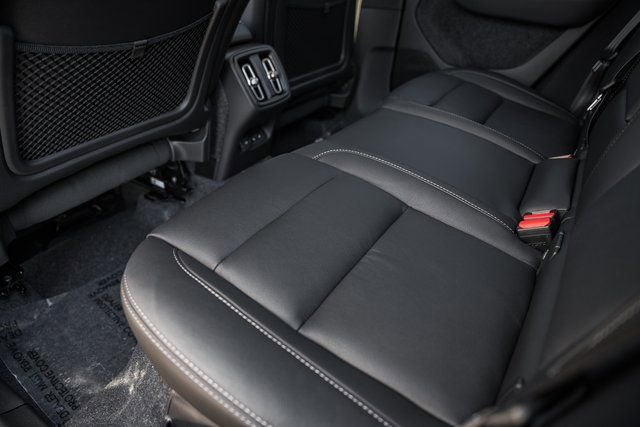 New 2026 Volvo XC40 B5 Plus w/ Protection Package Premier image 36