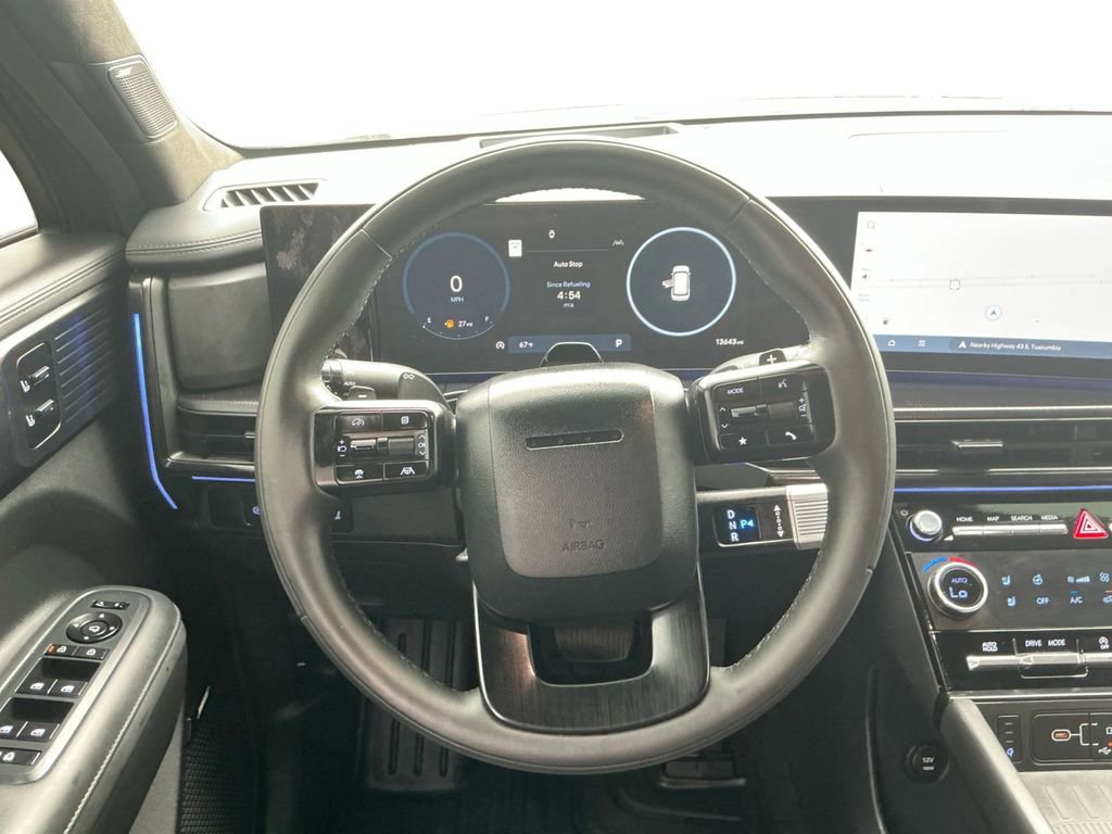 Used 2025 Hyundai Santa Fe Calligraphy image 18