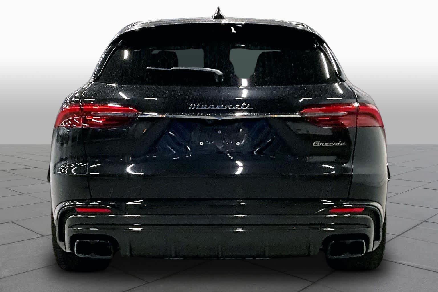 Used 2023 Maserati Grecale Trofeo AWD/4WD image 5