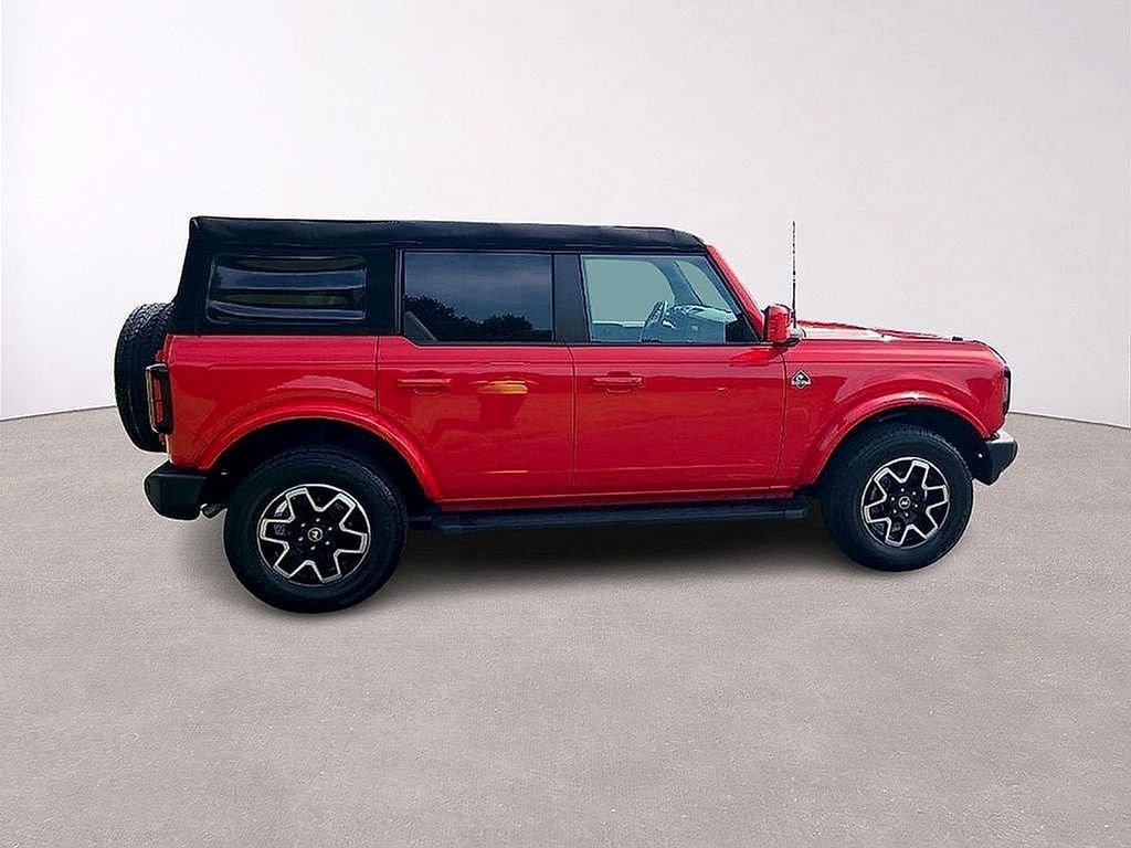 Used 2023 Ford Bronco Outer Banks AWD/4WD image 8