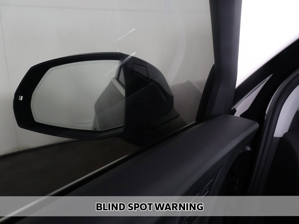 Used 2023 Audi Q5 2.0T Premium w/ Convenience Package image 4