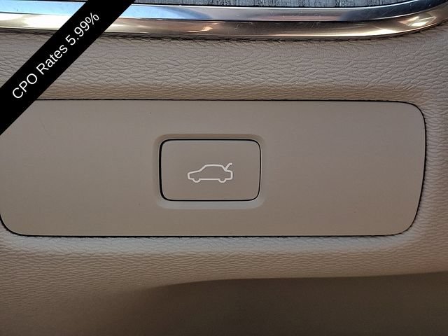 Certified 2023 Volvo XC60 B6 Ultimate w/ Protection Package Premier AWD/4WD image 27