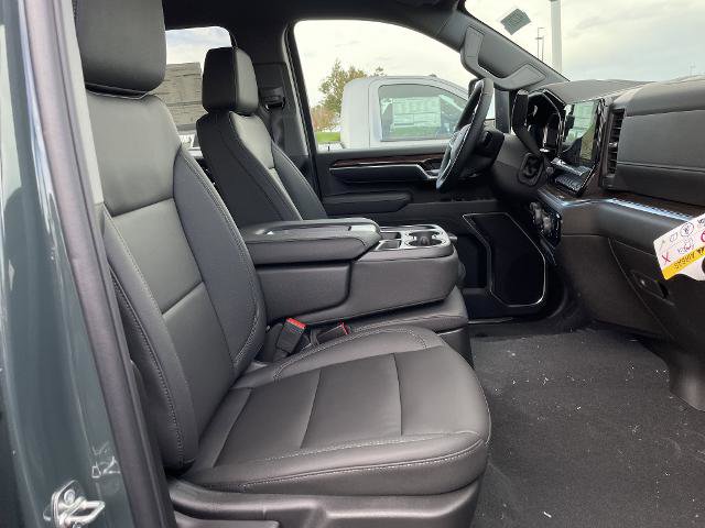 New 2026 Chevrolet Silverado 3500 LT image 26