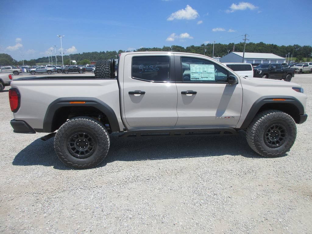 New 2026 GMC Canyon AT4X w/ AT4X AEV Edition AWD/4WD image 3