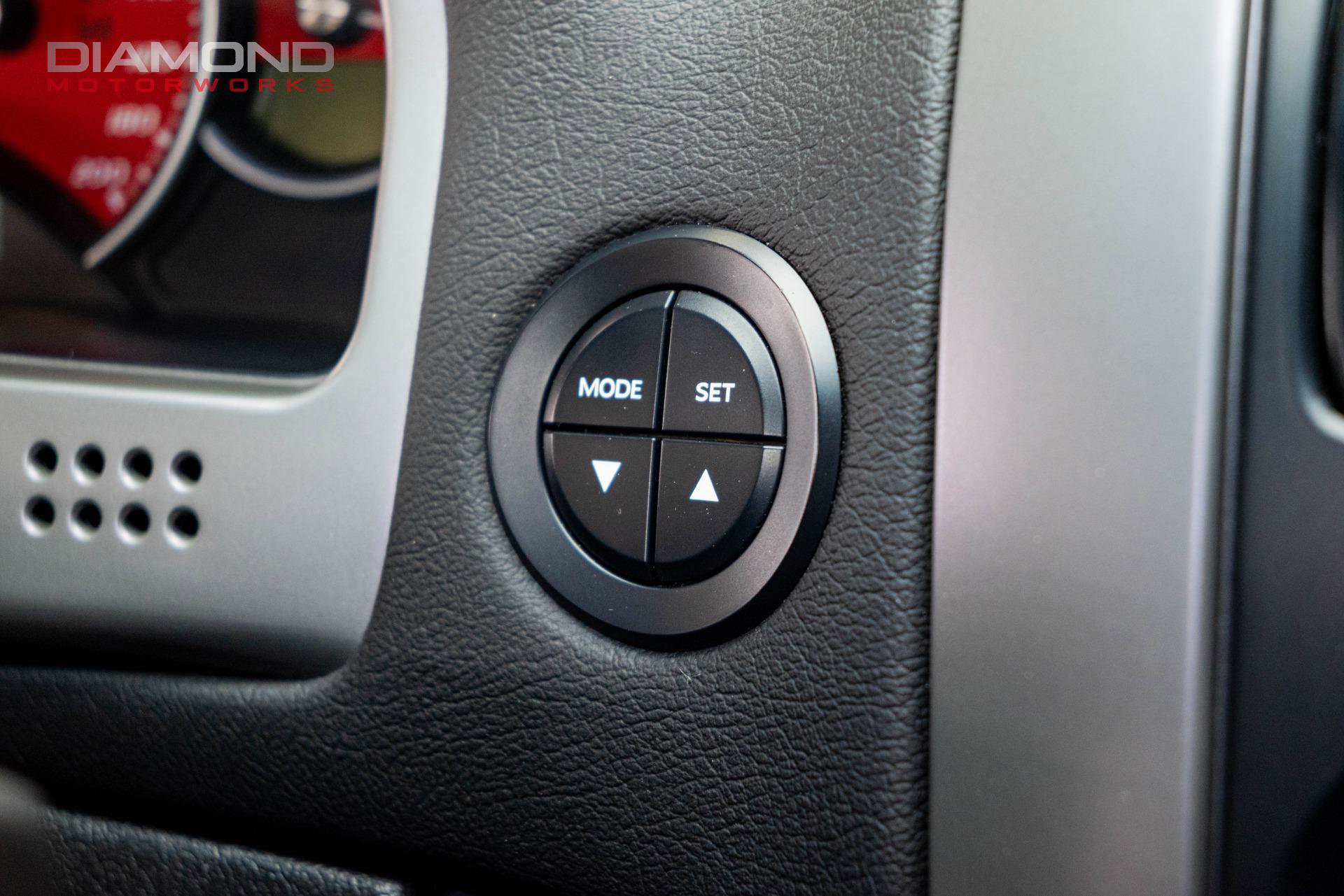 Used 2005 Pontiac GTO RWD image 75
