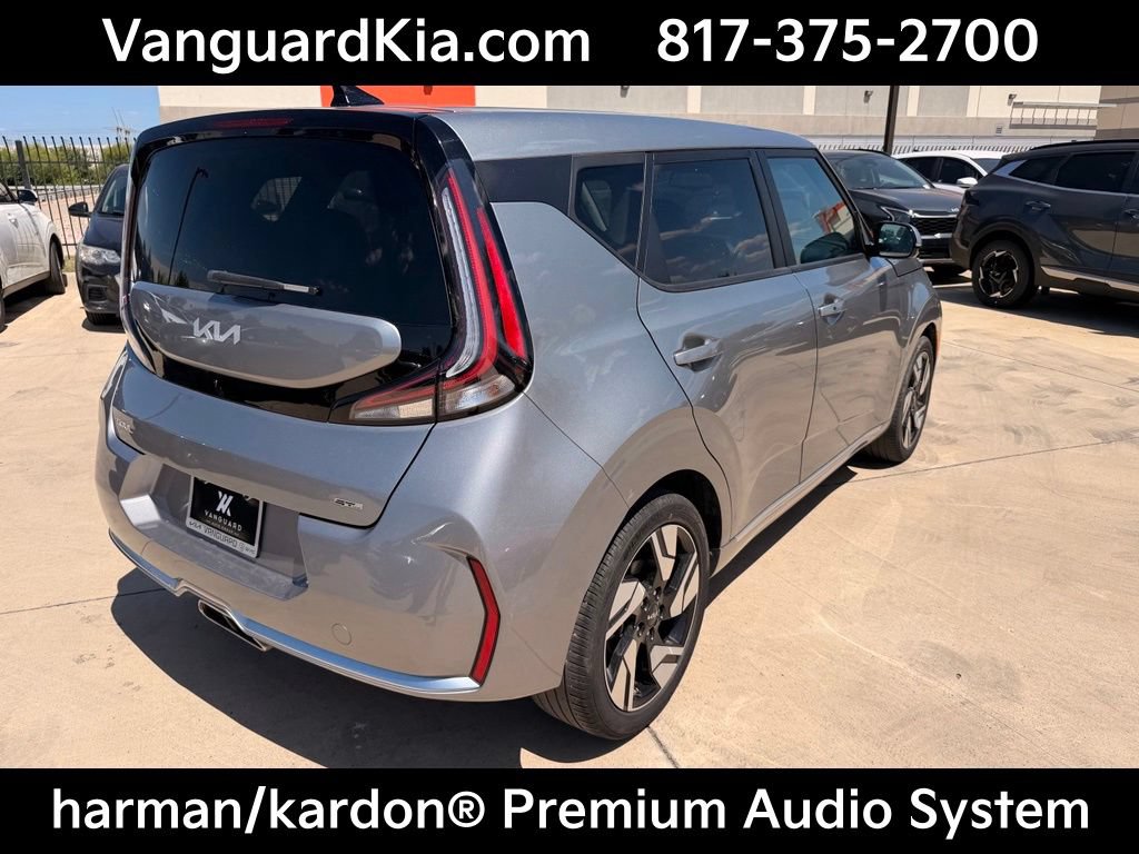 Used 2025 Kia Soul GT-Line w/ GT-Line Technology Package FWD image 4