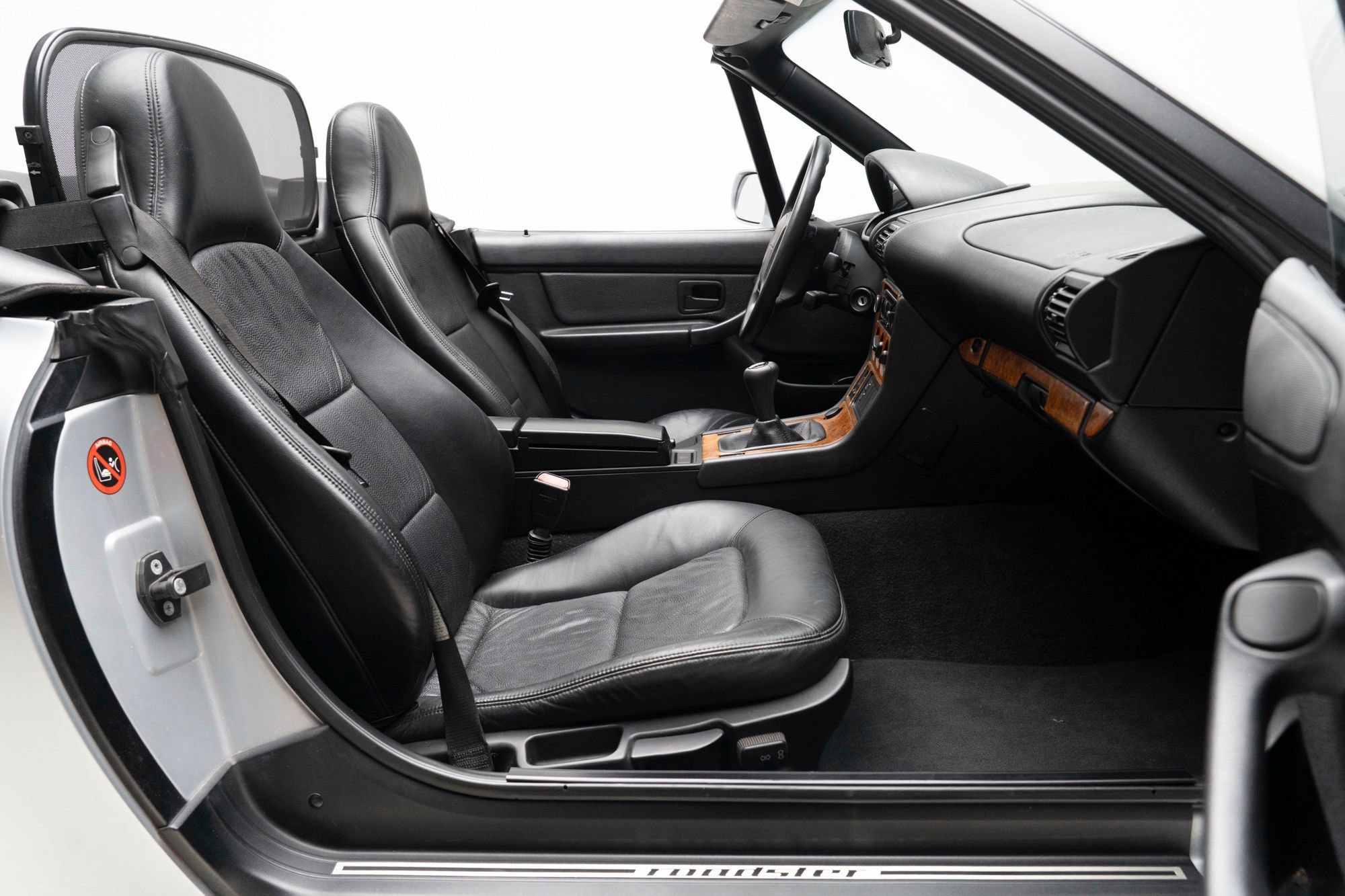 Used 1997 BMW Z3 1.9 RWD image 42