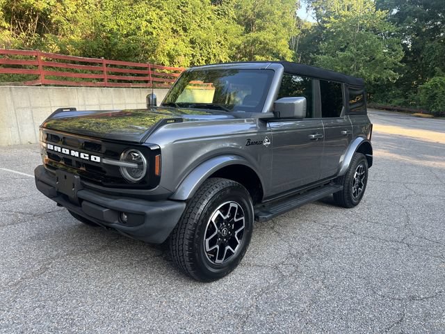 Used 2023 Ford Bronco Outer Banks AWD/4WD image 4