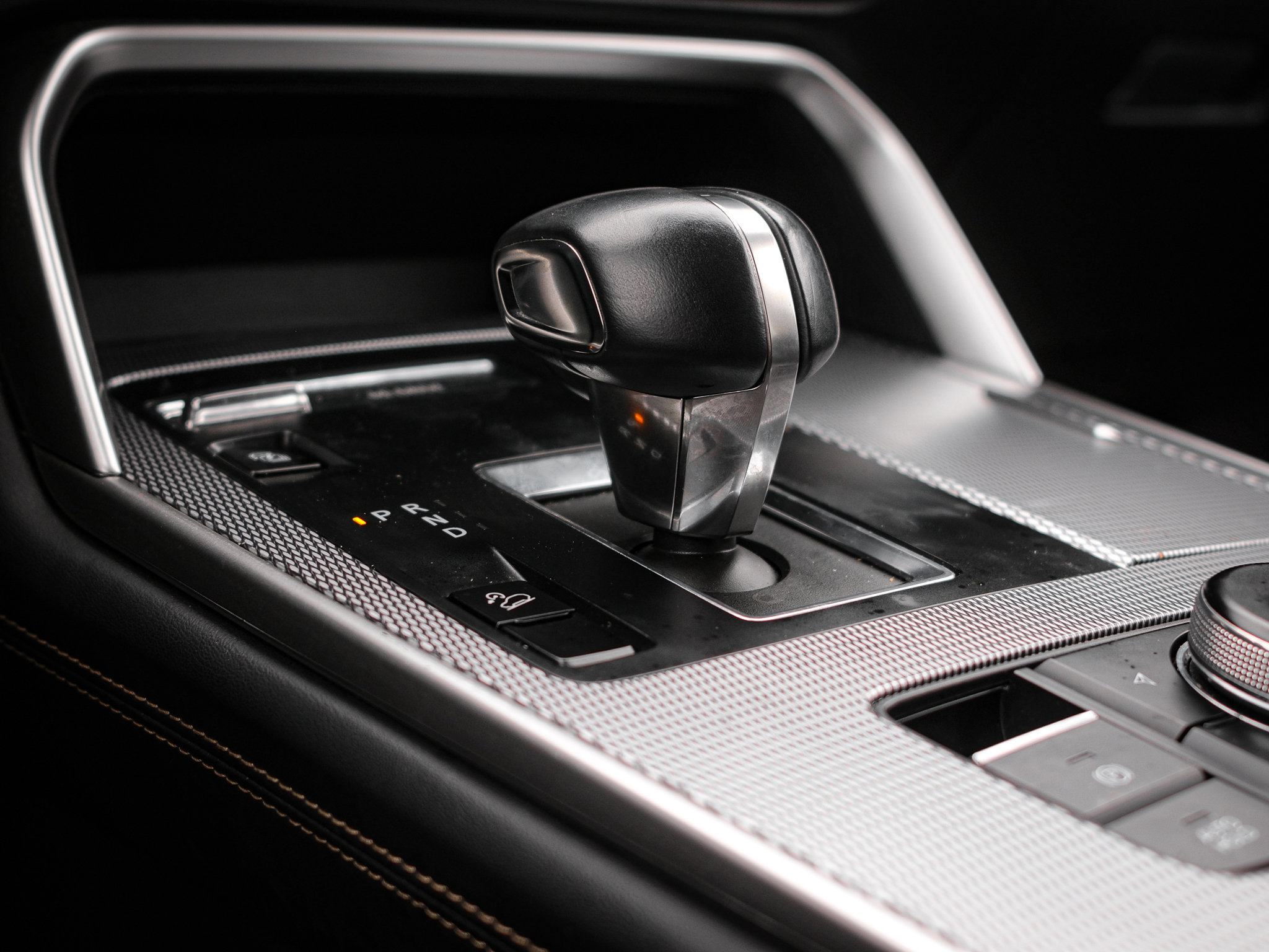 Certified 2024 MAZDA CX-90 Plug-In Hybrid w/ Preferred image 26