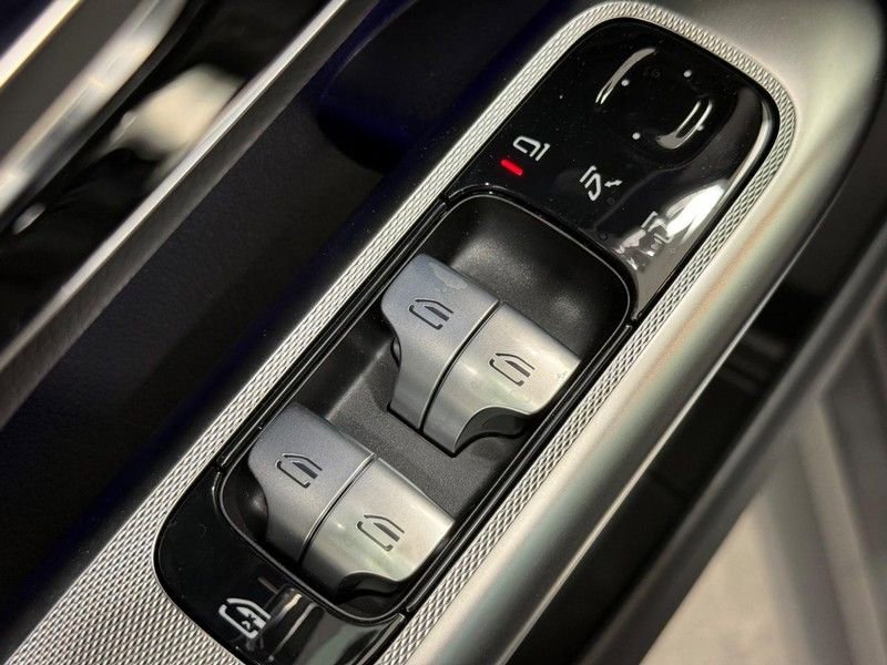 New 2026 Mercedes-Benz GLC 300 4MATIC image 15