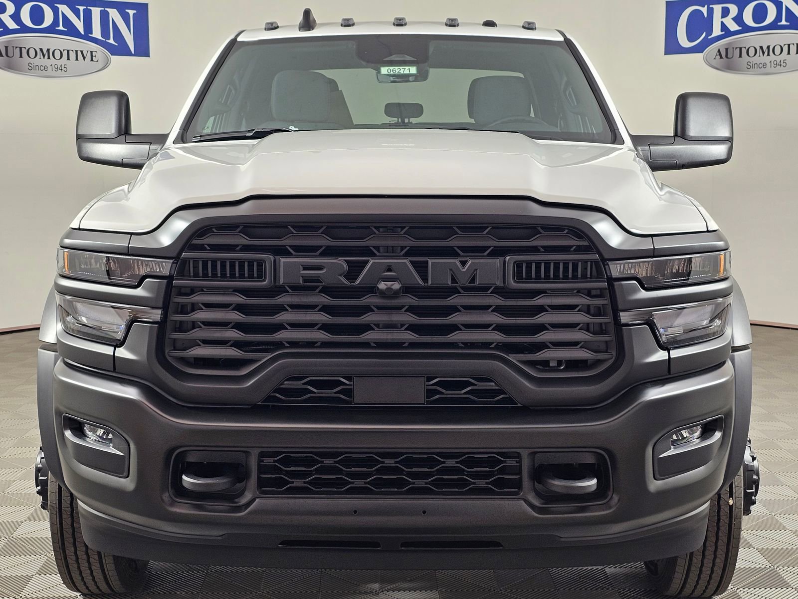 New 2026 RAM 5500 Tradesman image 10