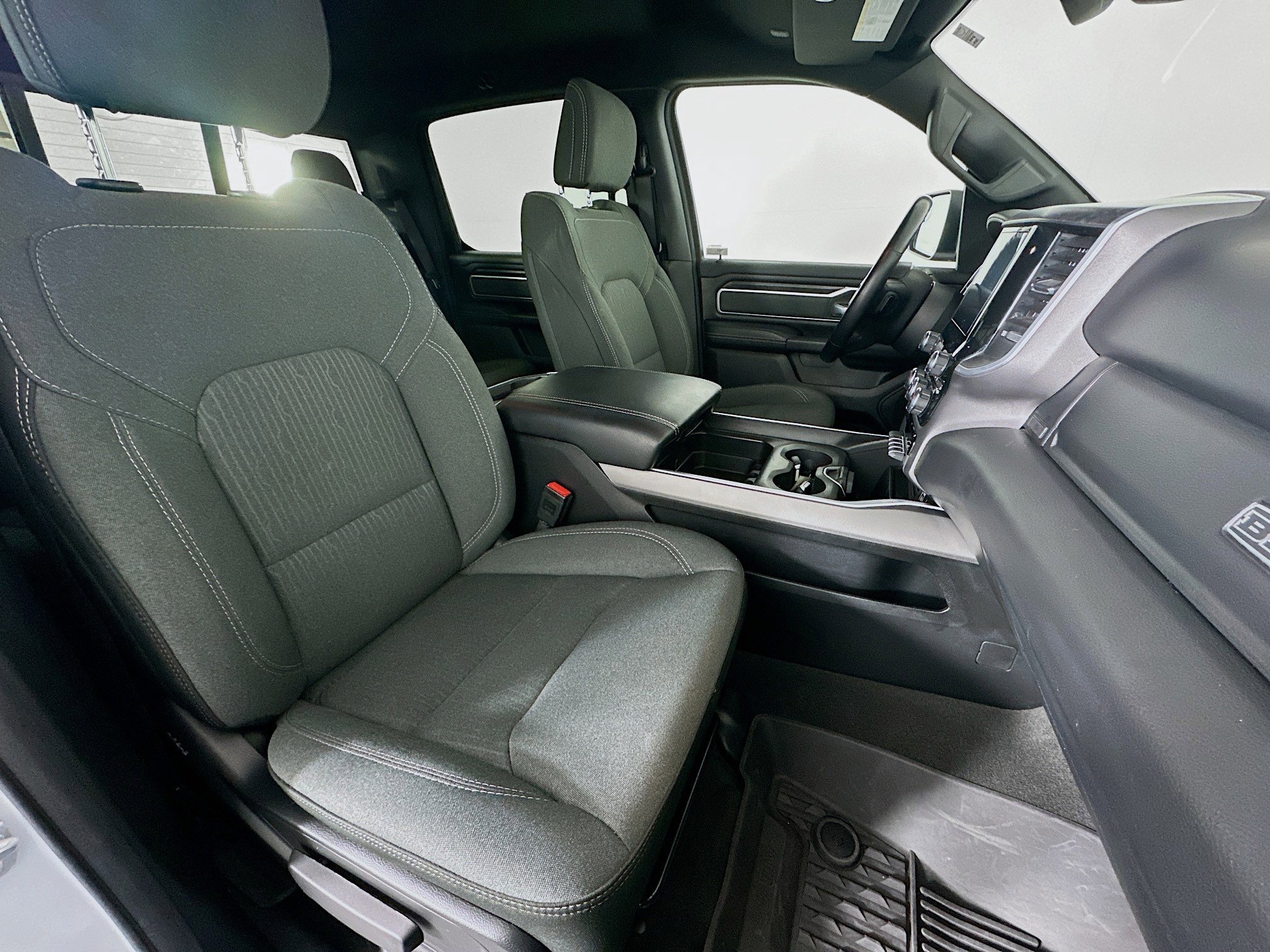 Used 2022 RAM 1500 Big Horn image 30