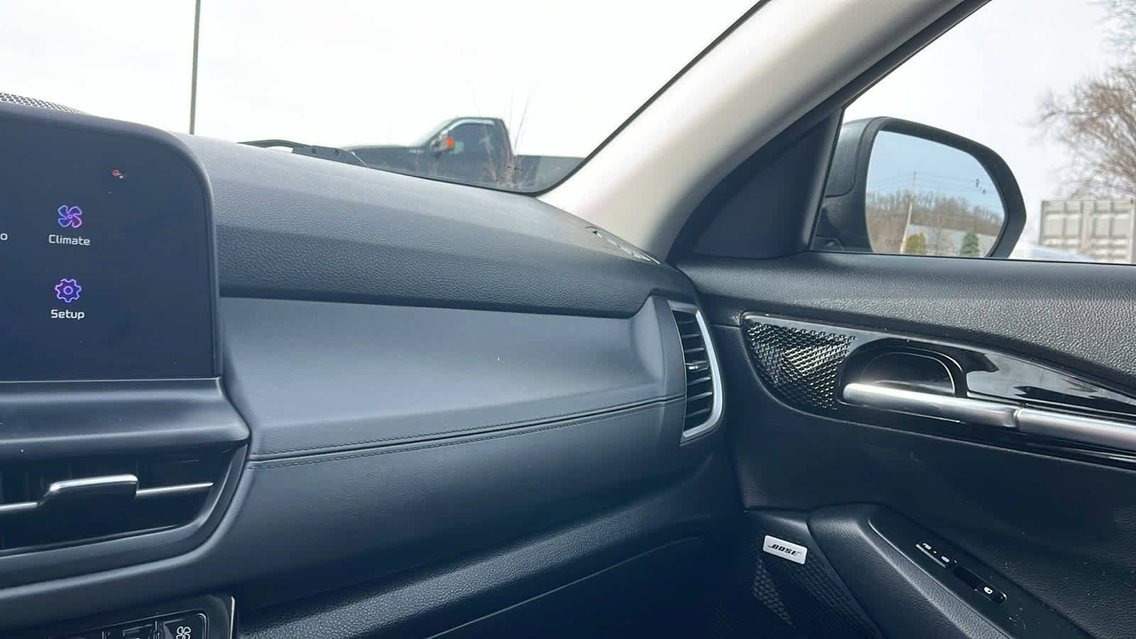 Used 2025 Kia Seltos SX w/ SX Sunroof Package image 18