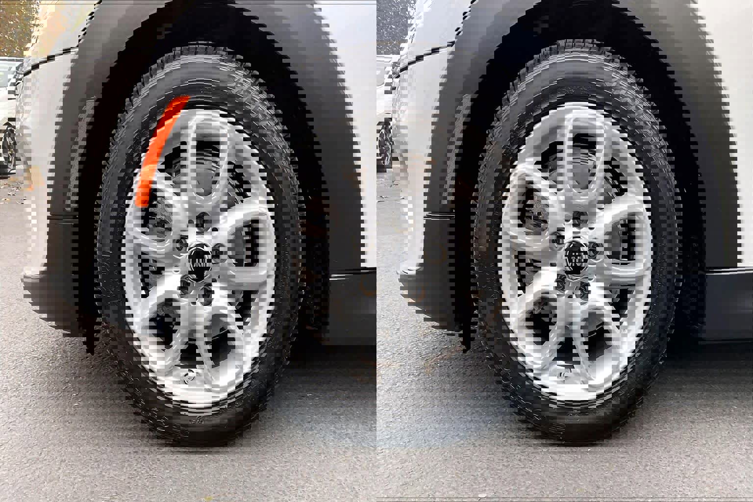 Used 2020 MINI Cooper 2-Door Hardtop image 12