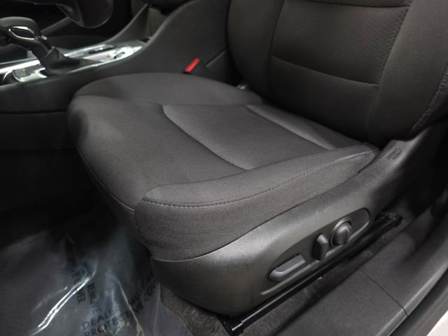 Used 2024 Chevrolet Malibu LT FWD image 28