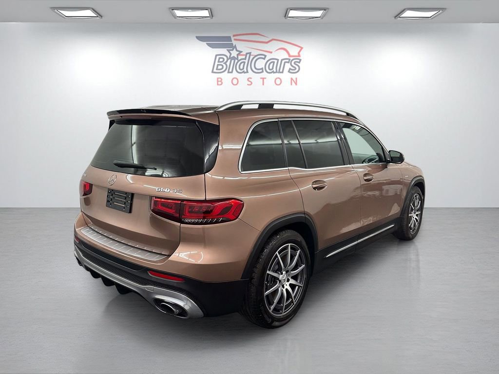 Used 2022 Mercedes-Benz GLB 35 AMG 4MATIC image 4