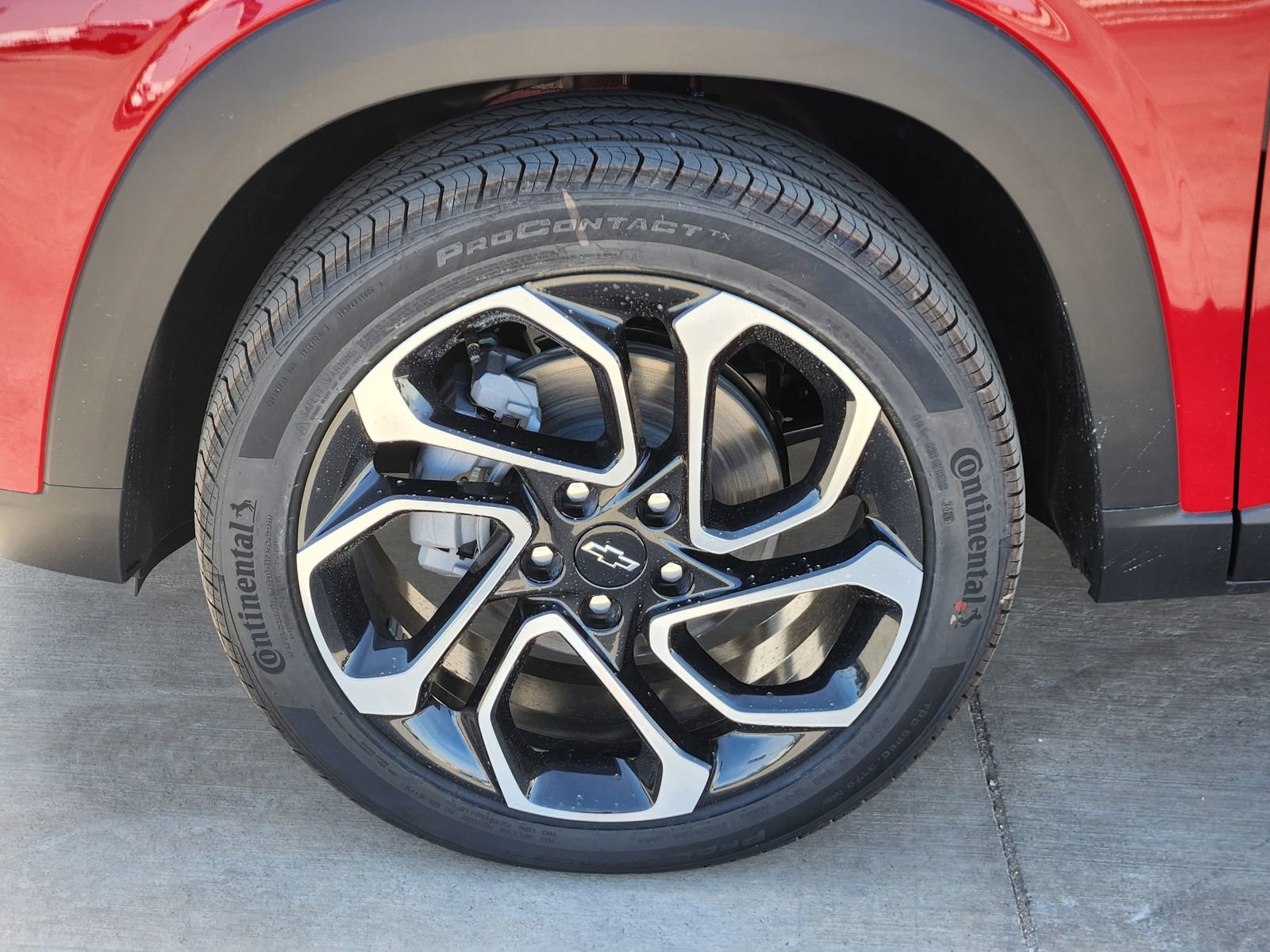 New 2026 Chevrolet Trax RS w/ Sunroof Package image 11