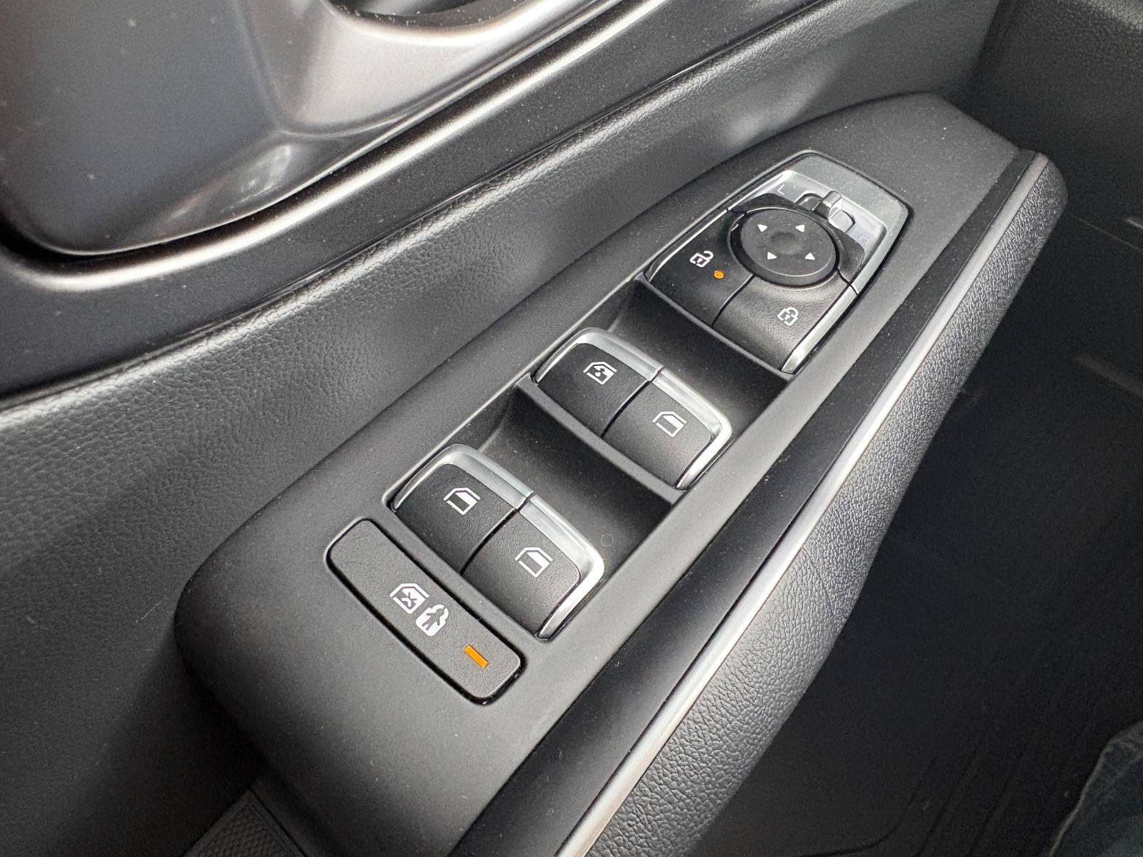 Used 2025 Kia Sorento EX w/ Panoramic Sunroof Package FWD image 38