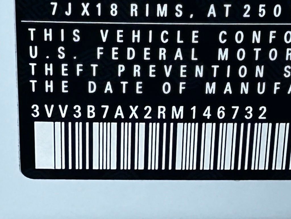 Used 2024 Volkswagen Tiguan SE image 56