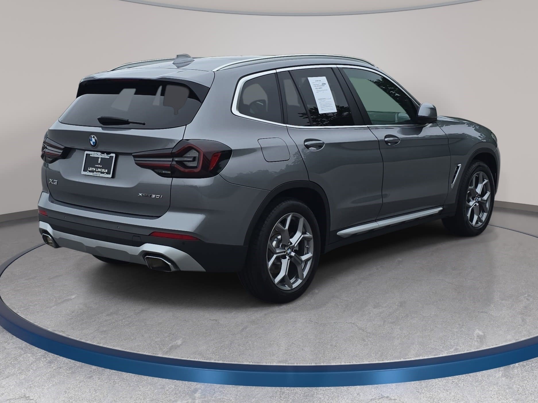 Used 2023 BMW X3 xDrive30i w/ Premium Package AWD/4WD image 5