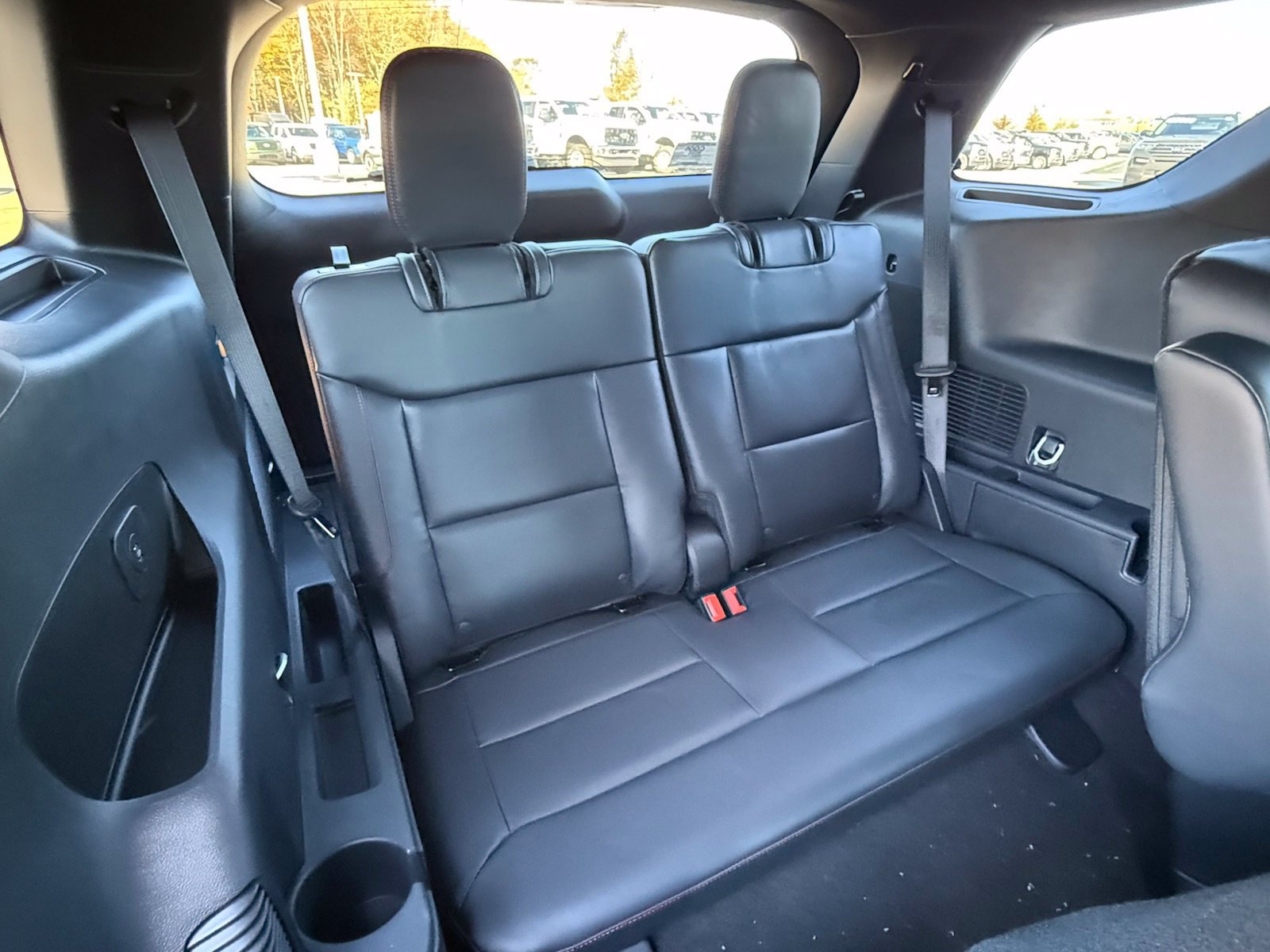 New 2027 Ford Explorer ST-Line w/ Premium Package AWD/4WD image 18