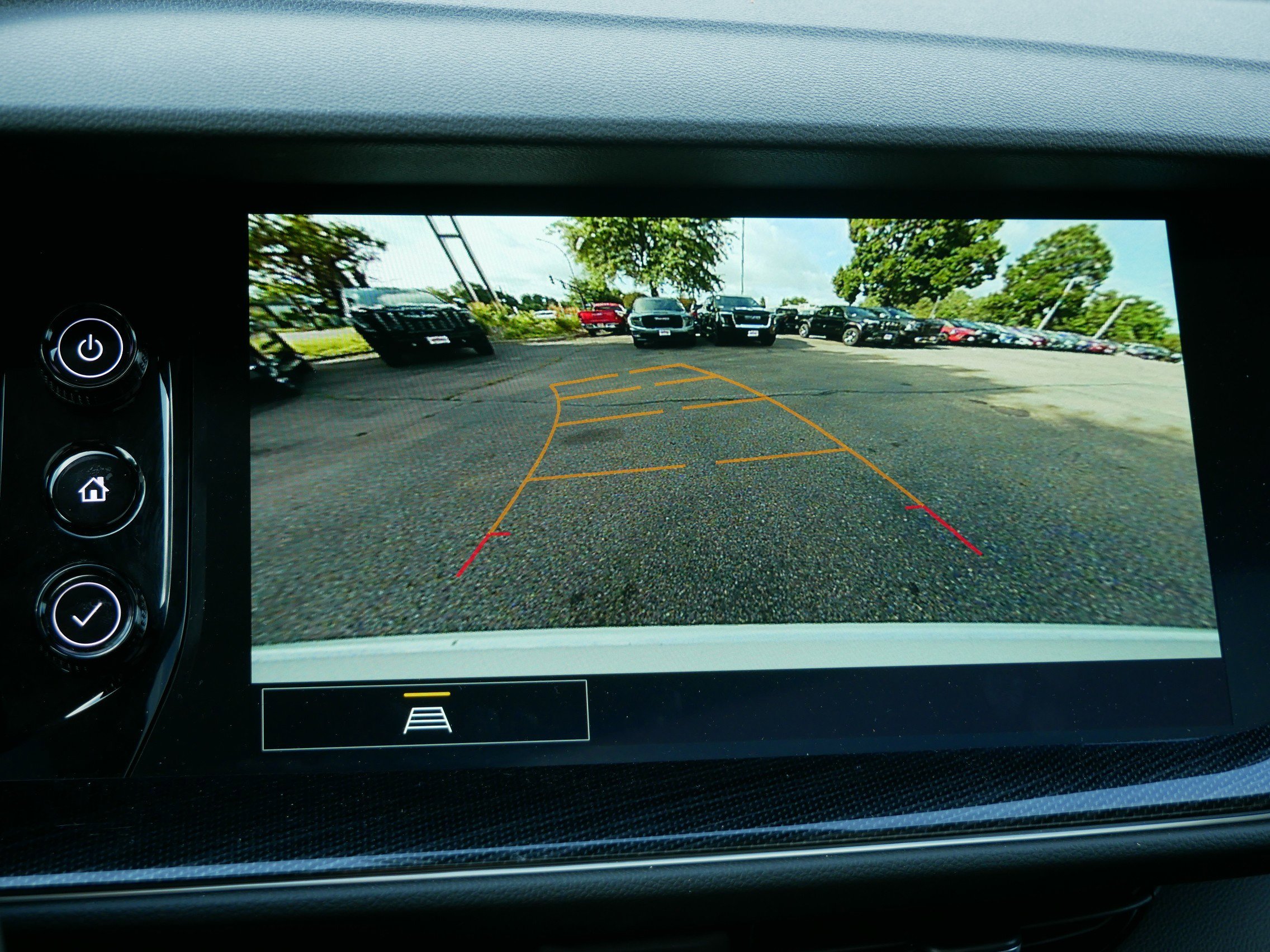 New 2023 Buick Envision Essence w/ Sport Touring Package image 10