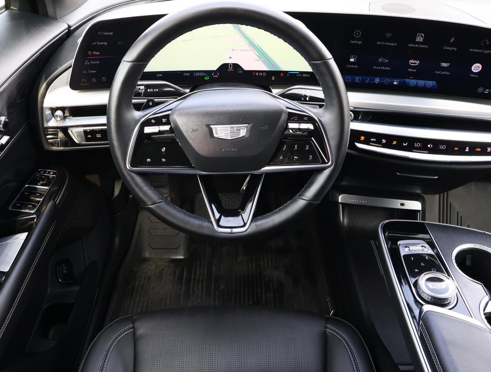 Certified 2024 Cadillac Lyriq Luxury image 13