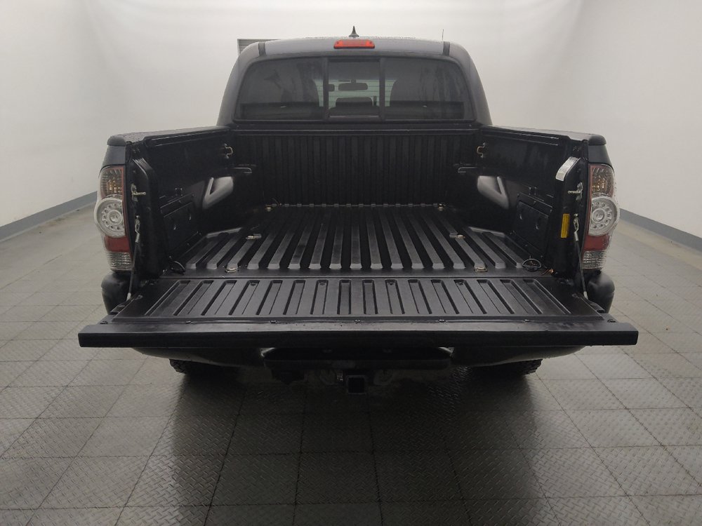 Used 2015 Toyota Tacoma PreRunner w/ SR5 Package RWD image 29