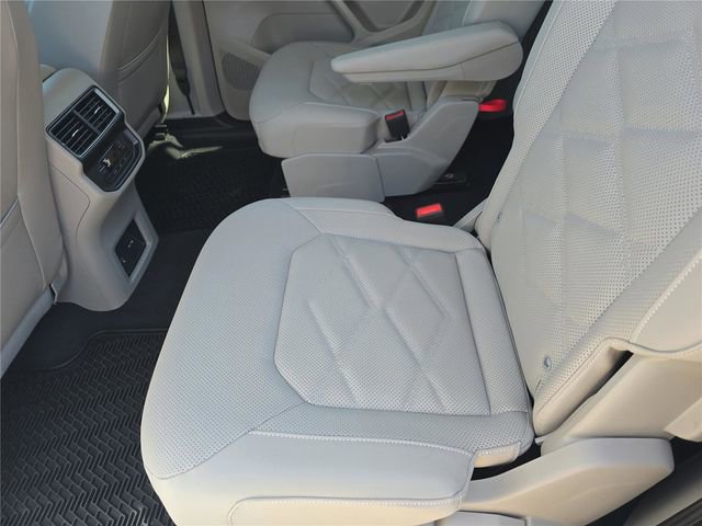 New 2026 Volkswagen Atlas SE image 15