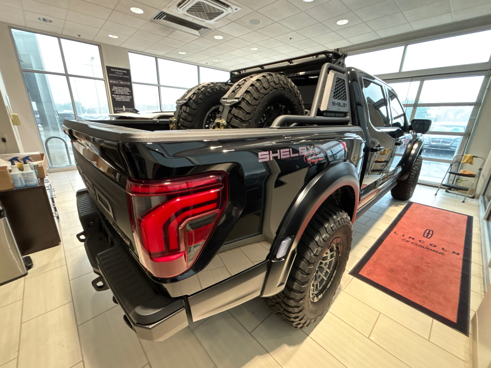 Used 2025 Ford F150 Raptor w/ Equipment Group 803A Raptor R AWD/4WD image 11
