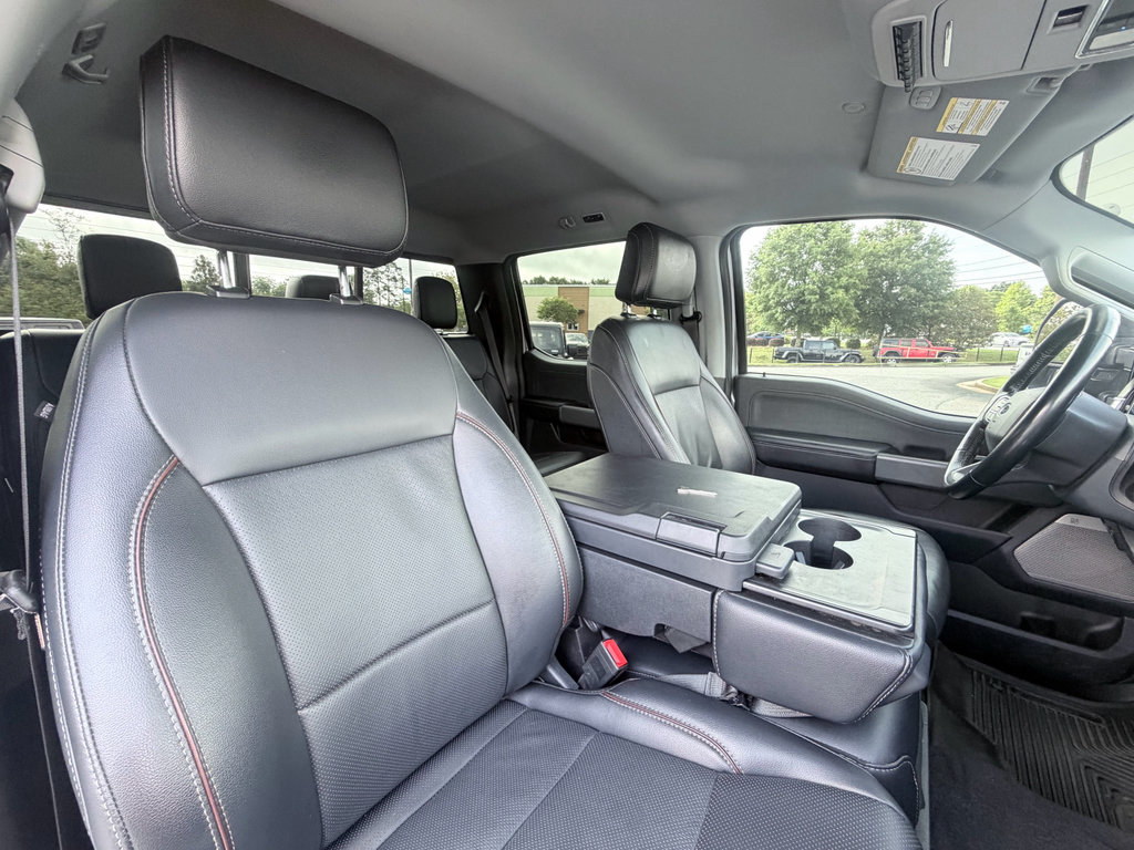Used 2024 Ford F250 Lariat w/ Black Appearance Package AWD/4WD image 27