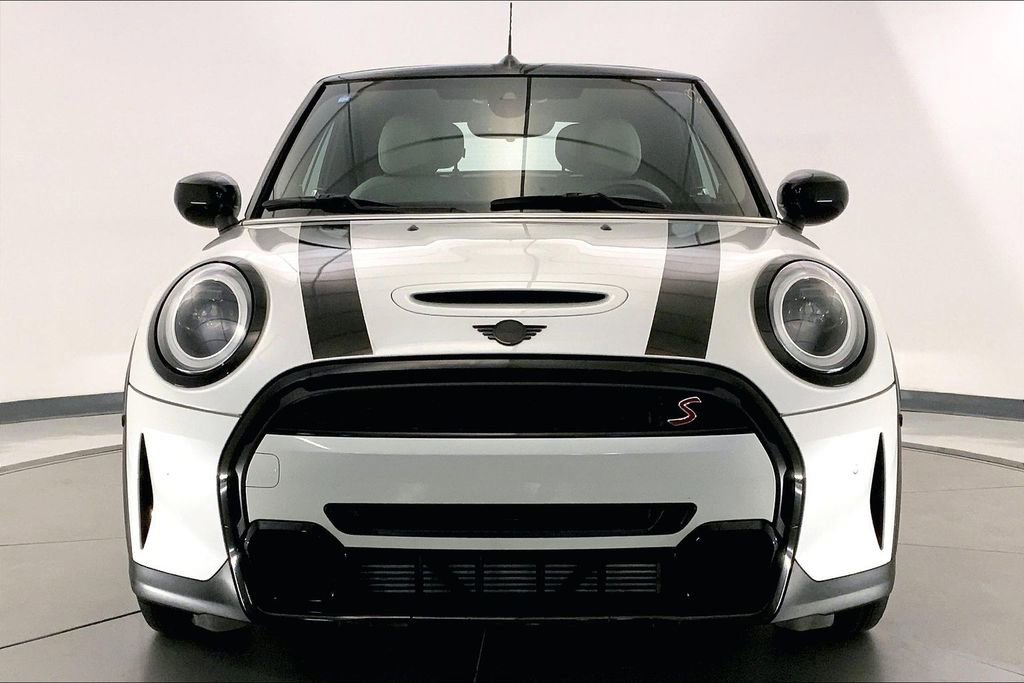 Certified 2023 MINI Cooper S image 2