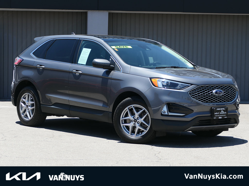 Used 2023 Ford Edge SEL w/ Convenience Package