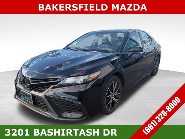 Used 2023 Toyota Camry SE
