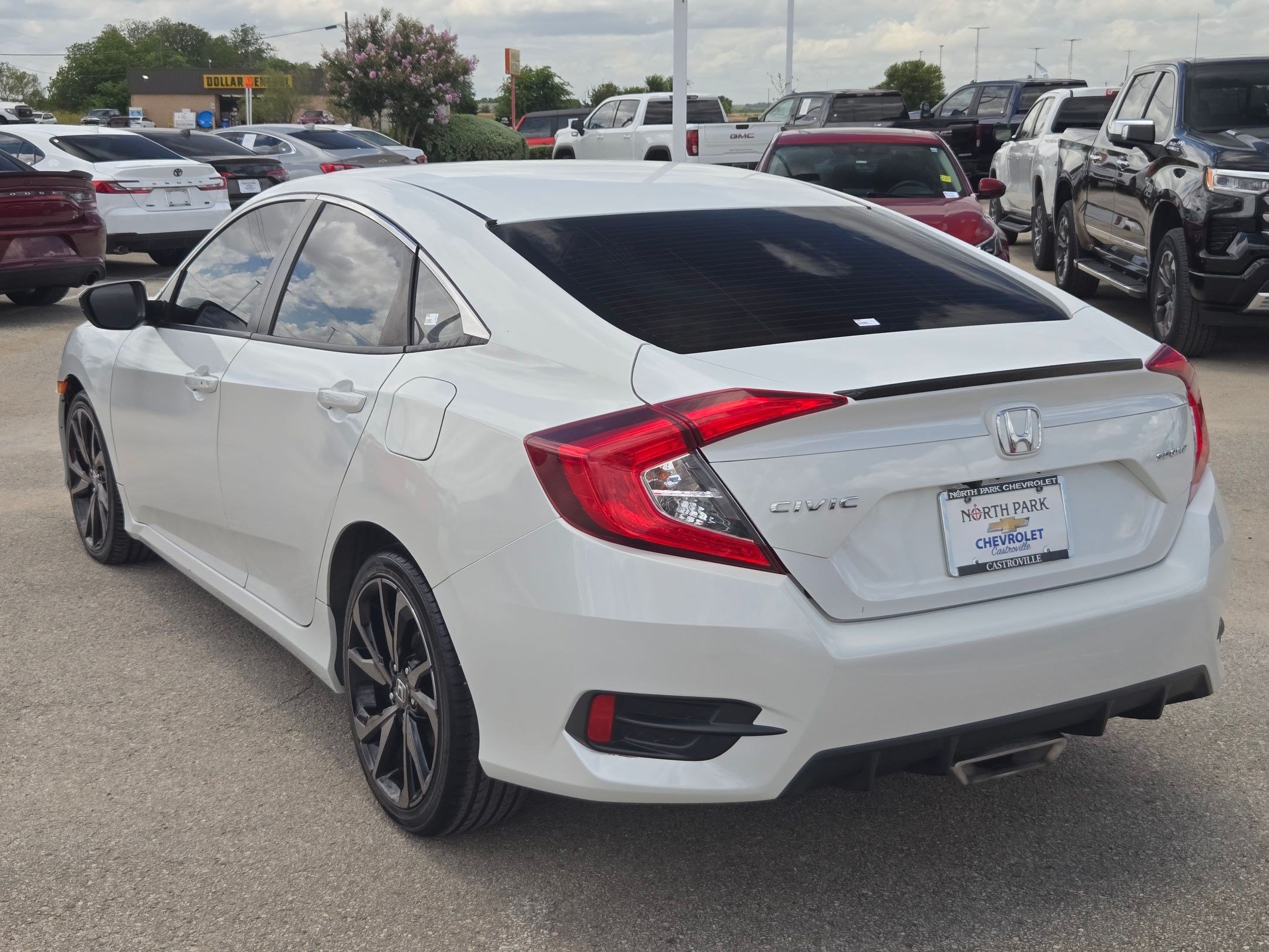Used 2021 Honda Civic Sport image 5