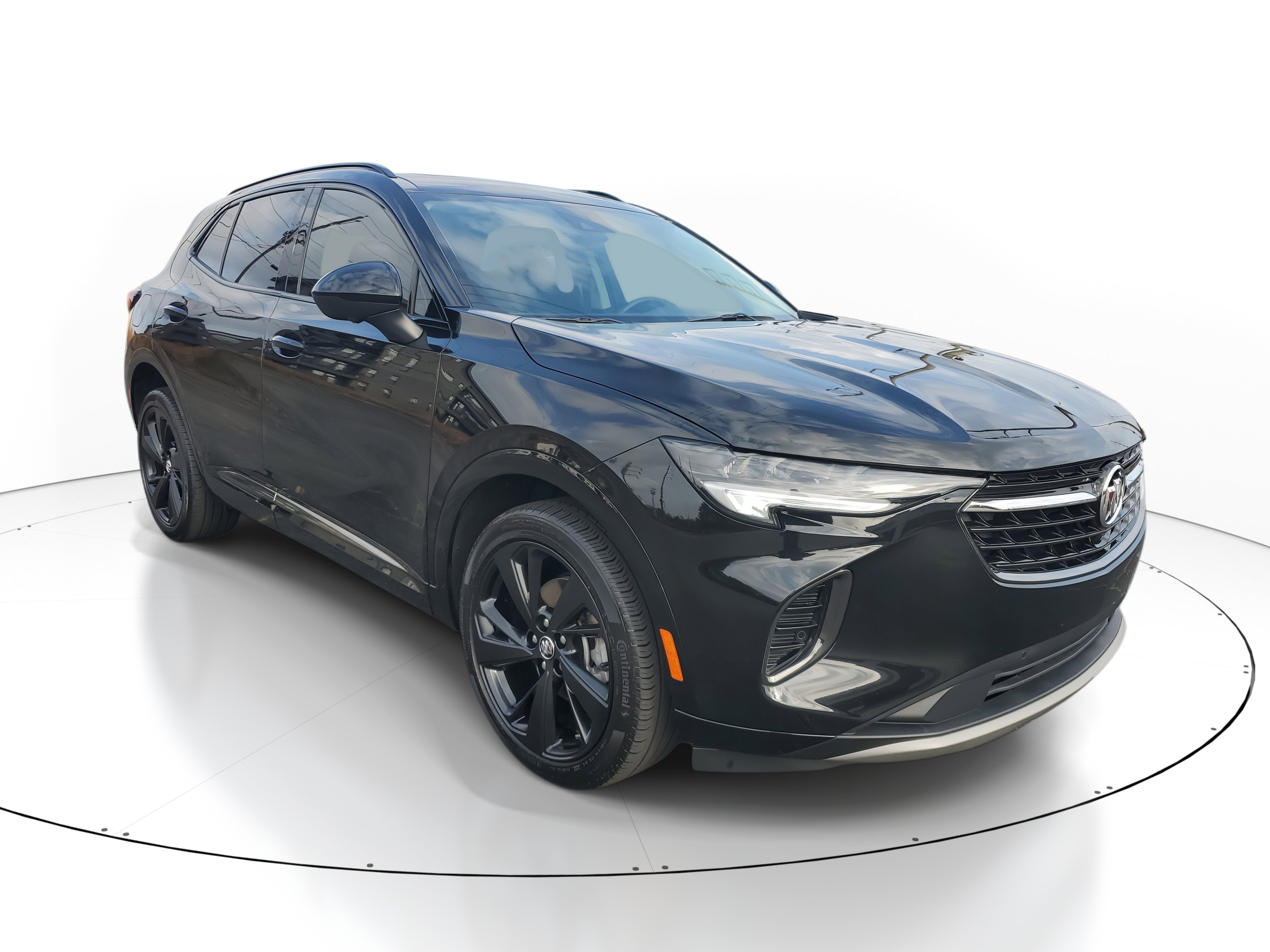 Used 2023 Buick Envision Essence w/ Technology Package I image 2