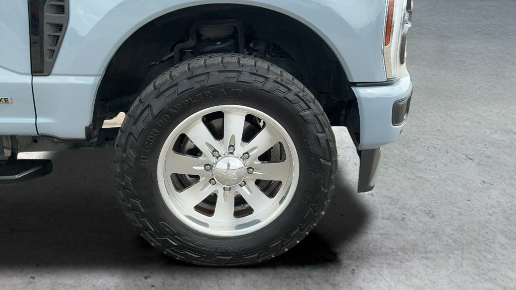 Used 2024 Ford F250 4x4 Crew Cab Super Duty image 24