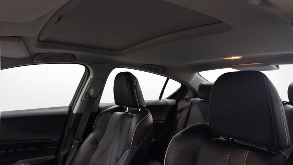 Used 2020 Acura ILX w/ Premium Package FWD image 36