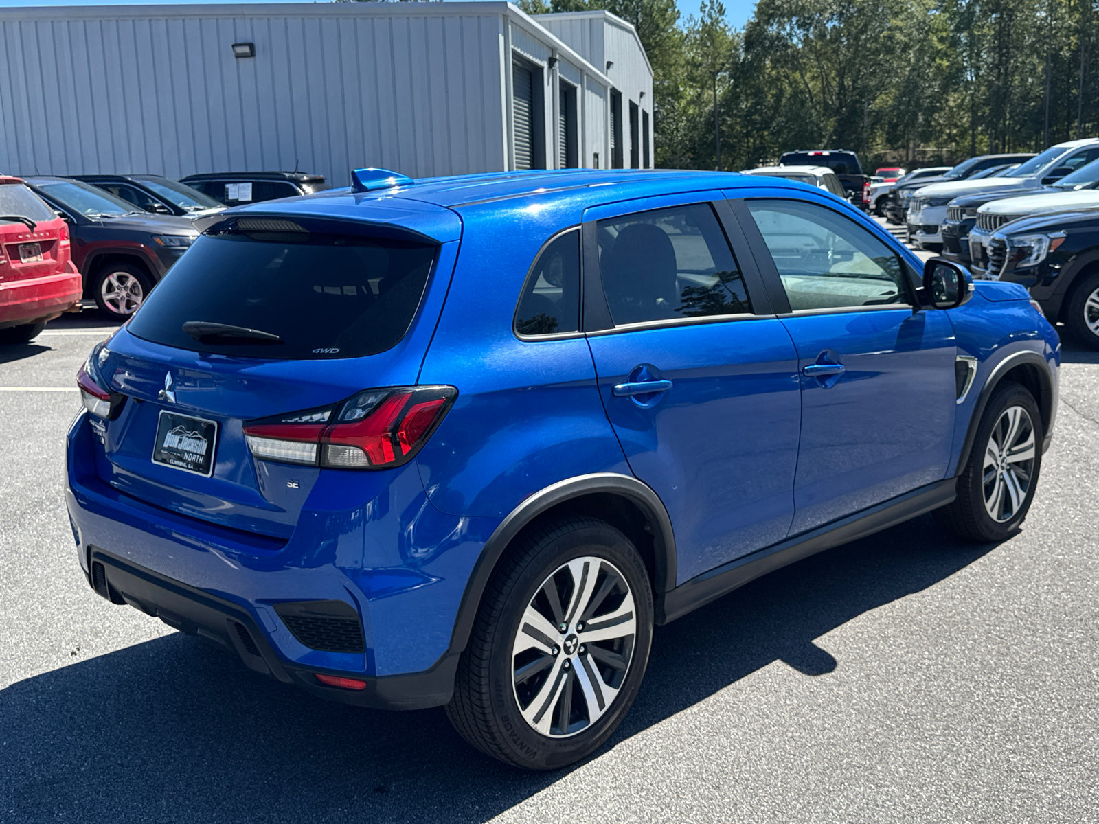 Used 2024 Mitsubishi Outlander Sport SE AWD/4WD image 5