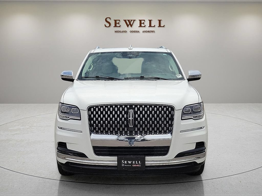 Used 2022 Lincoln Navigator Black Label AWD/4WD image 8