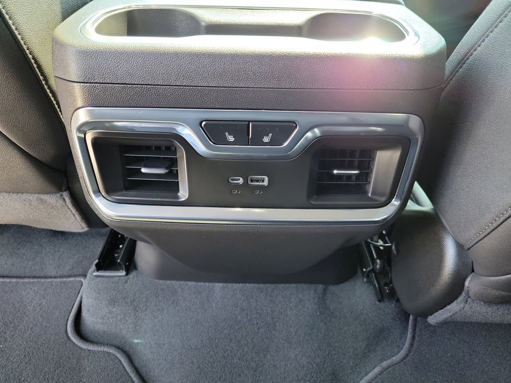Certified 2026 GMC Sierra 1500 SLT w/ SLT Premium Package AWD/4WD image 13