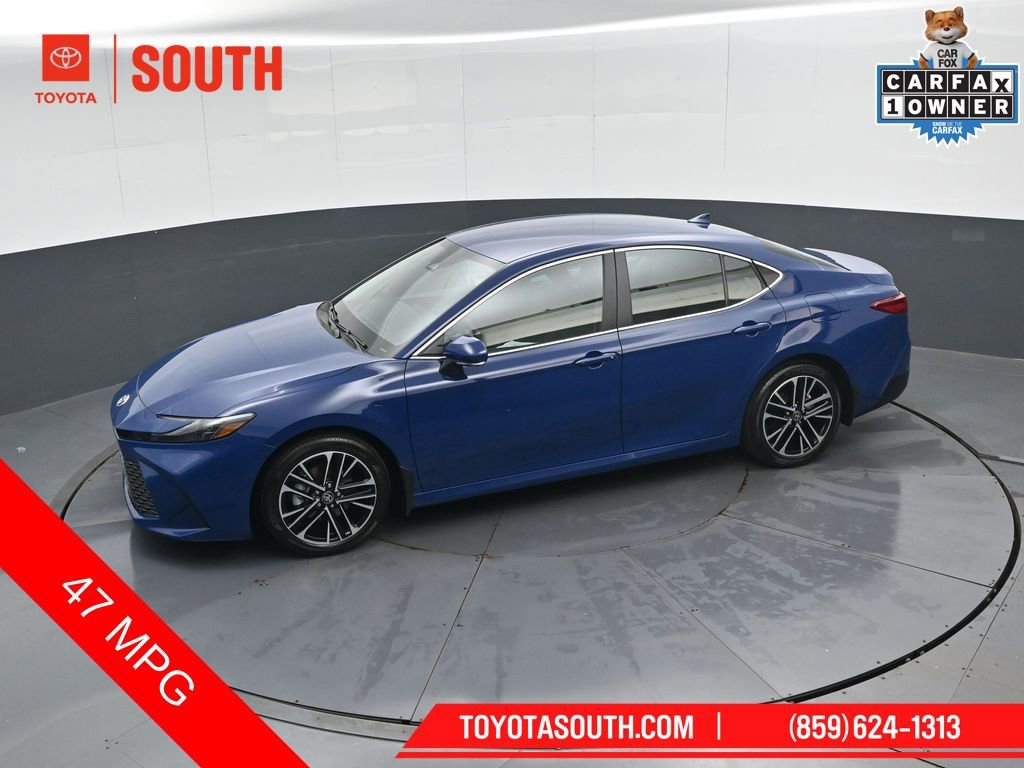 Used 2025 Toyota Camry XLE FWD image 50