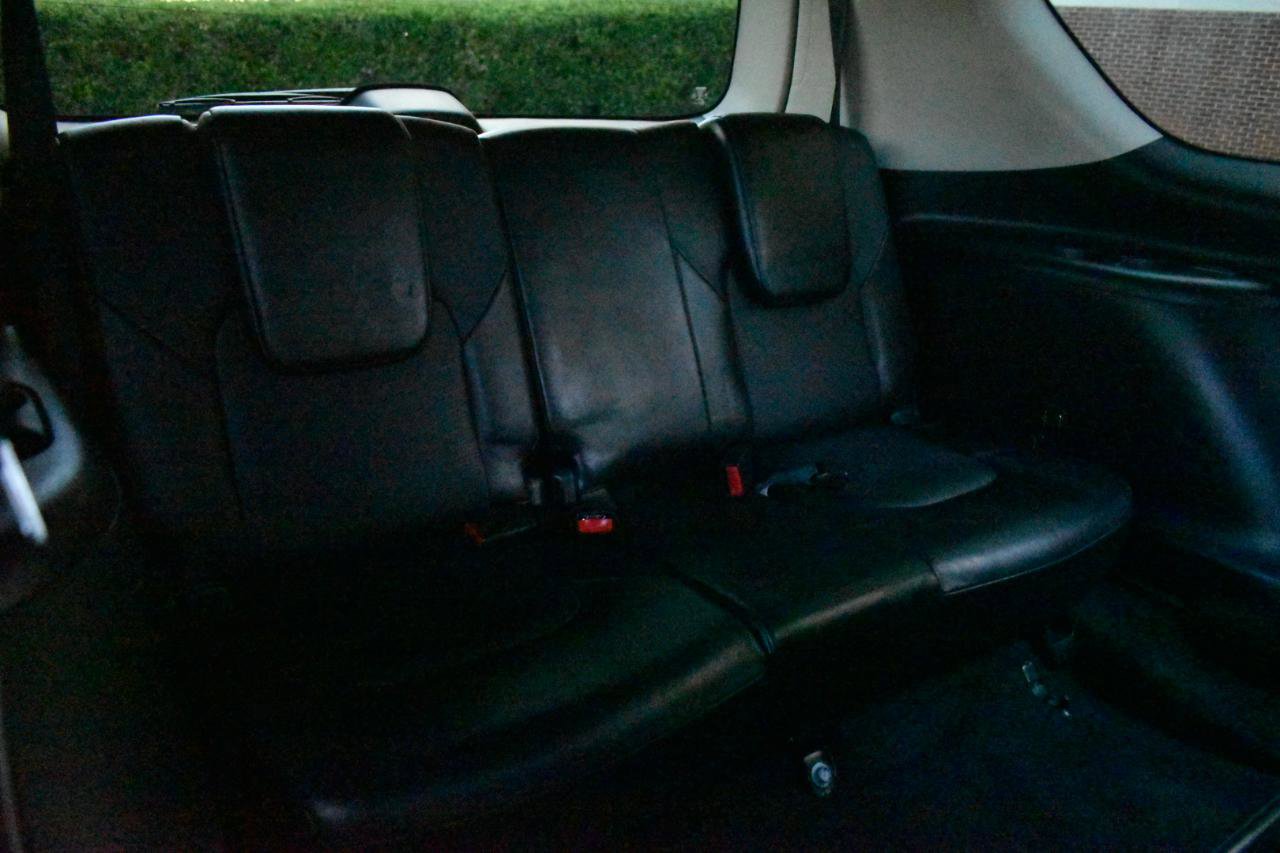 Used 2019 Nissan Armada Platinum w/ Cargo Package RWD image 30